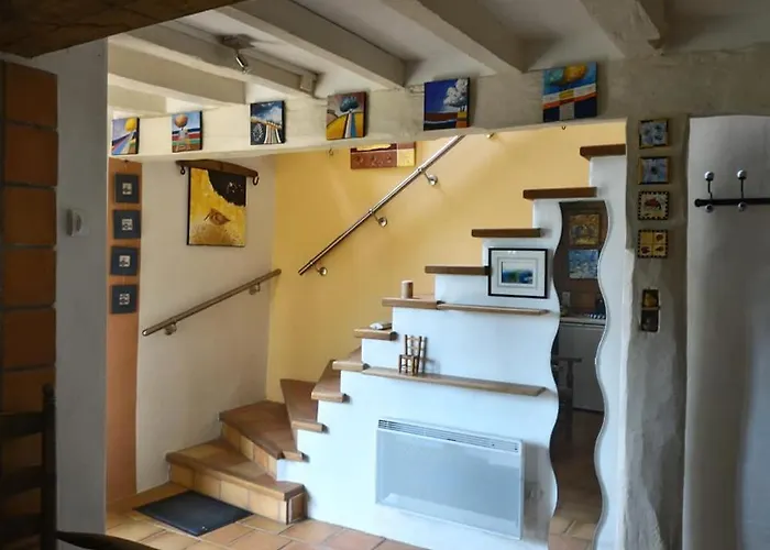 Plumes D'art Bed and Breakfast Cerizols