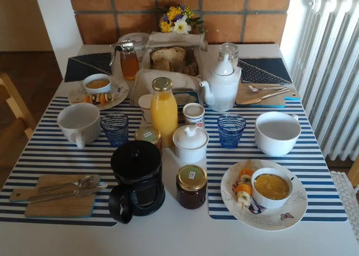 Plumes D'art 3* Cerizols