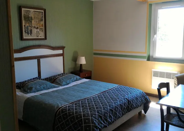 Bed and Breakfast Plumes D'art 3*